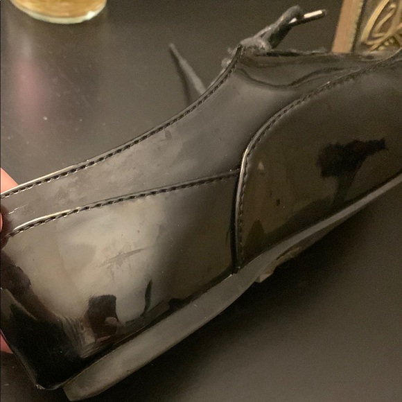 patent faux leather lace up pointed toe oxfords - Picture 5 of 7